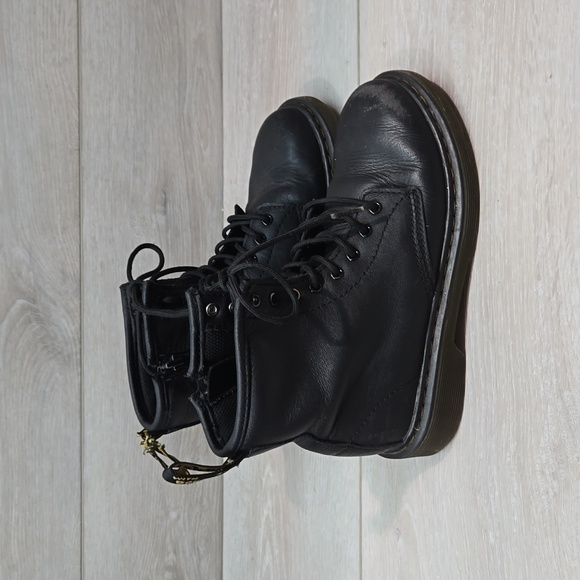 Doc Dr.Martens Kids  Ankle Tractor Platform Chunky Leather Boots shoes 2 - Picture 2 of 12